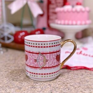 Festive Heart Mug with Gold Handle